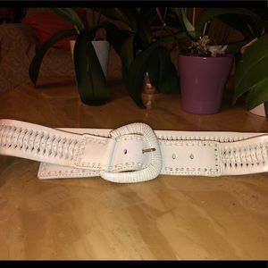 White Genuine Leather Delicate Twisted Waist Belt